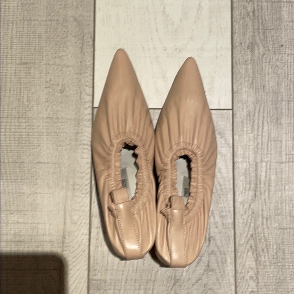 Super cute pink heels